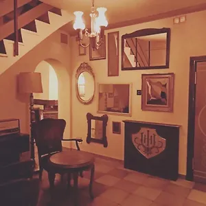 Insomnia Hotel